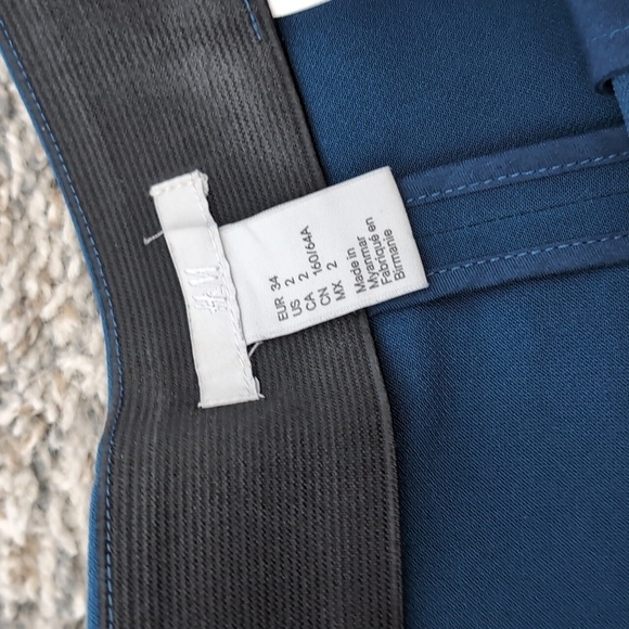 H&M High Rise Blue Shorts - Picture 3 of 6